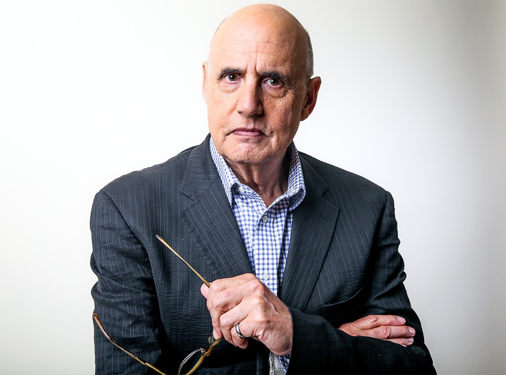 Jeffrey Tambor From Hollywoods Many Men Accused Of Sexual Misconduct E News 