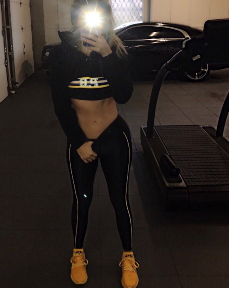 Khloe Kardashian, Gym, Twitter