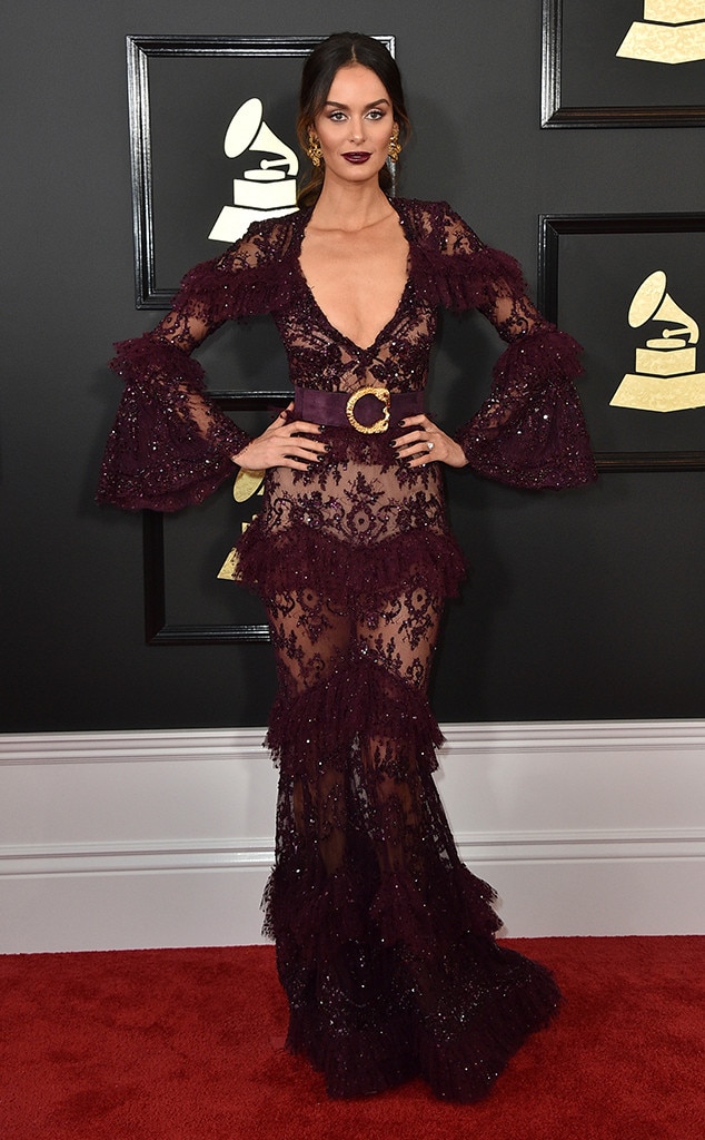 Grammys 2017 red store carpet