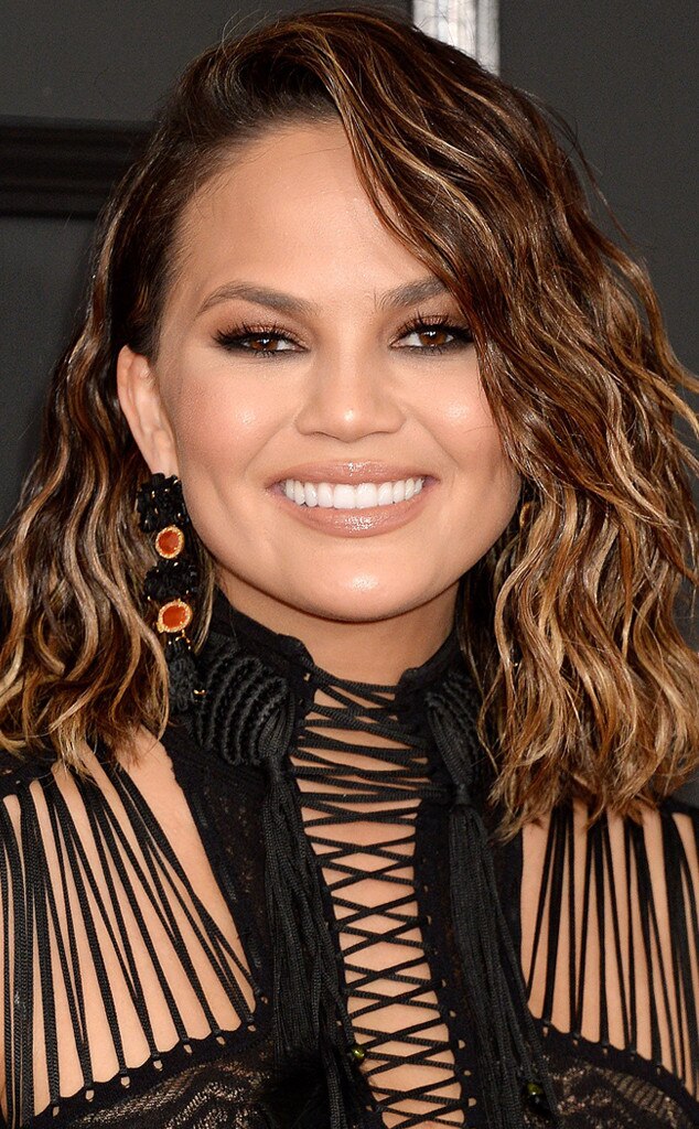 Chrissy Teigen From Beauty Tips Straight From Pros At The 2017