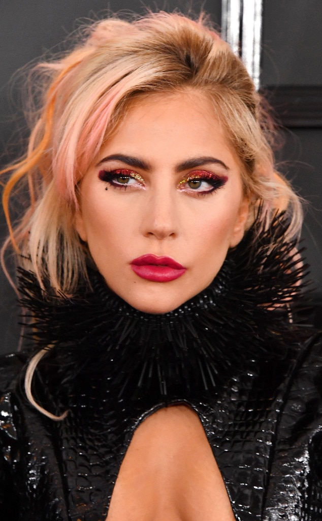 rs_634x1024-170212203104-634.Lady-Gaga-Grammy-Beauty-Tips.jpg