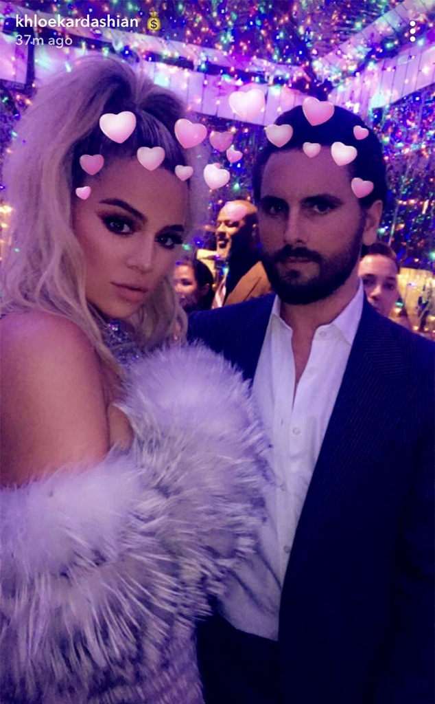 Khloe Kardashian, Scott Disick, Christmas, Party, 2017