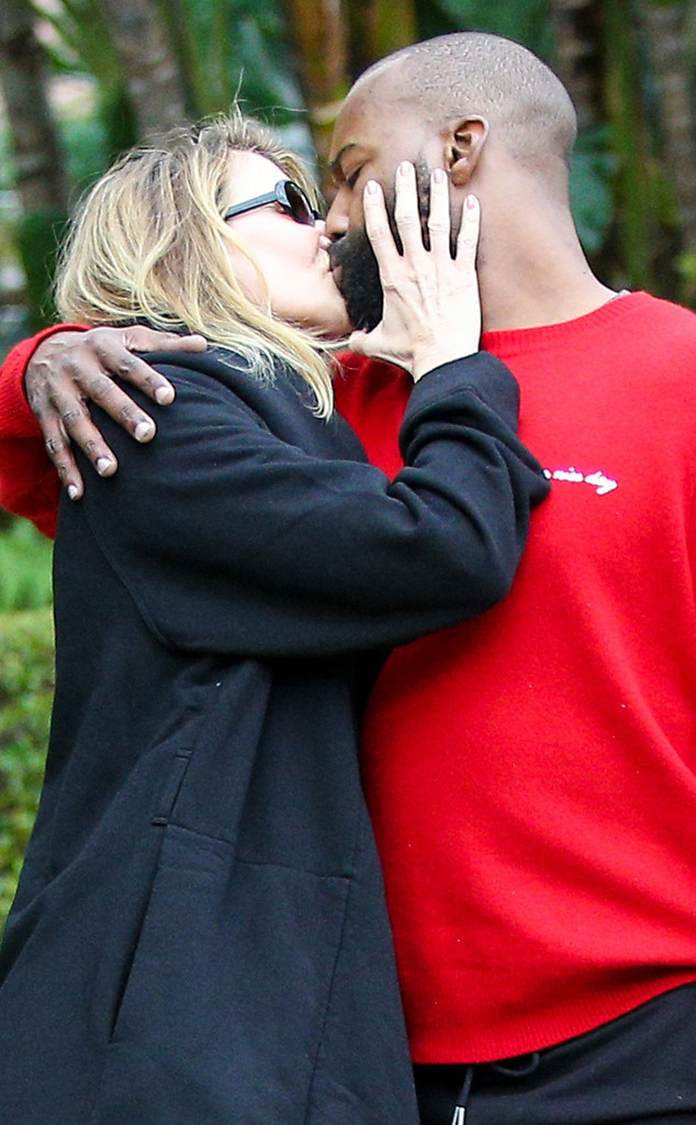 Laura Dern Seen Kissing NBA Star Baron Davis: New Couple Alert