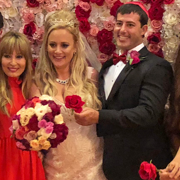 The Bachelor S Erica Rose Is Married Inside Her Ceremony E Online Ca