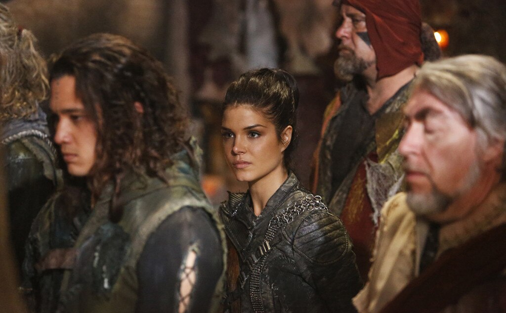 The 100's Marie Avgeropoulos Sounds Off on Octavia's Loyalties: She ...