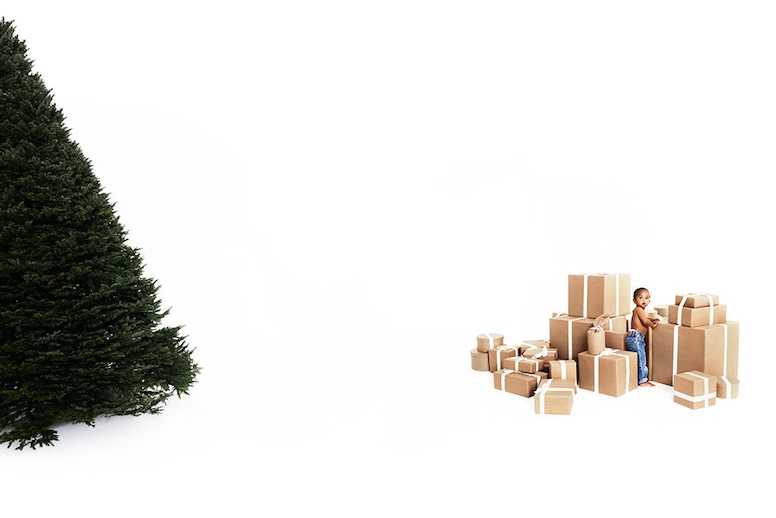 Kim Kardashian, 2017 Kardashian Christmas Card Sneak Peek