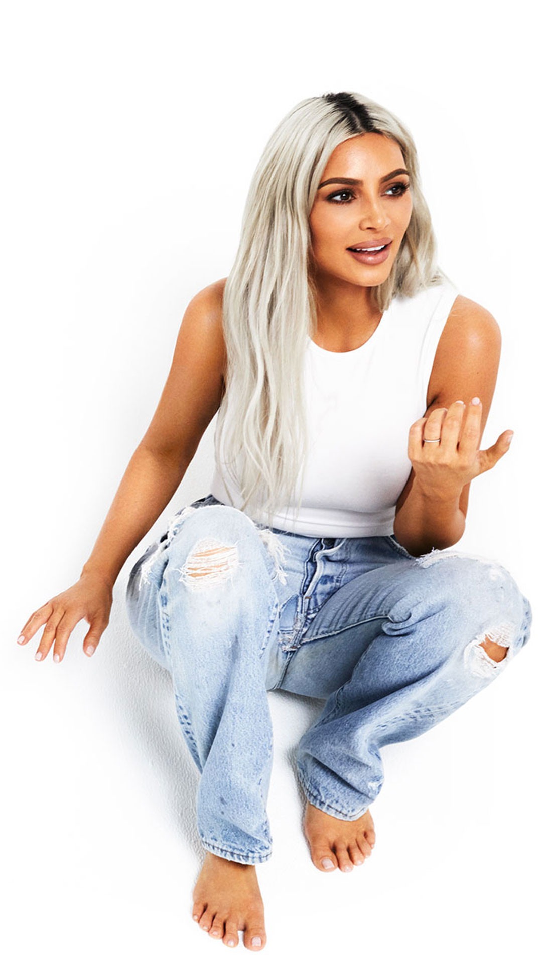 Kim Kardashian, 2017 Kardashian Christmas Card Sneak Peek