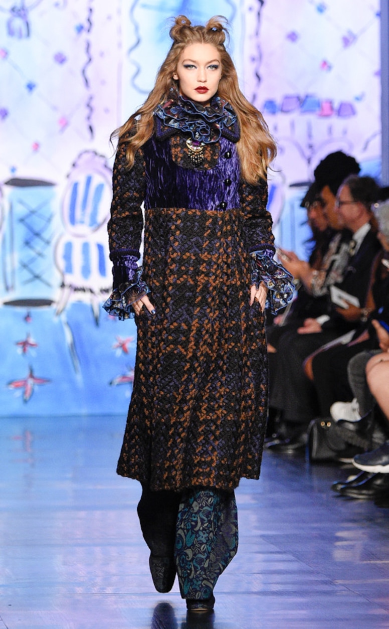 ESC: NYFW Fall 2017, Best Looks, Gigi Hadid