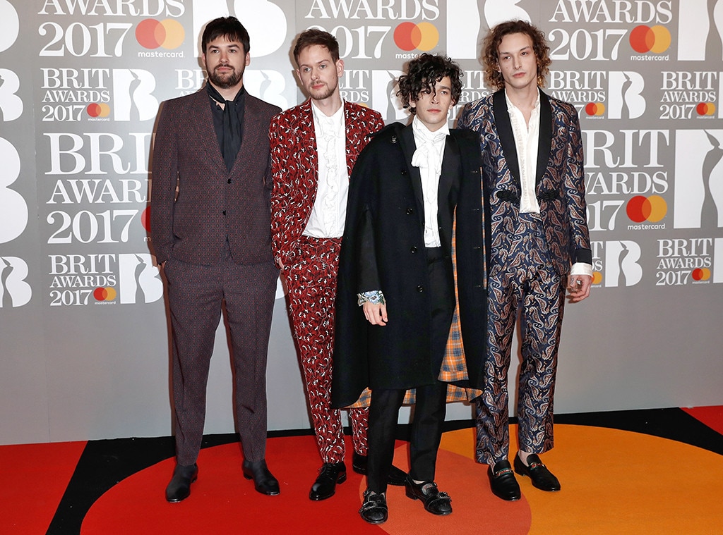 The 1975 From Brit Awards 2017: Red Carpet Arrivals | E! News