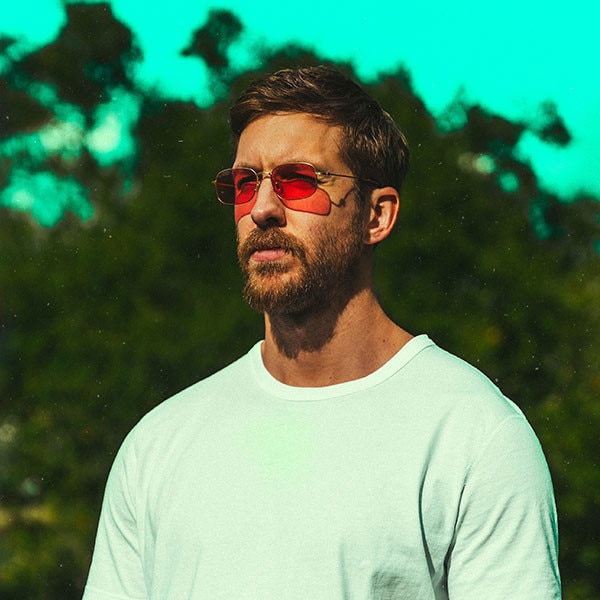 Calvin Harris Releases New Song "Slide" - E! Online