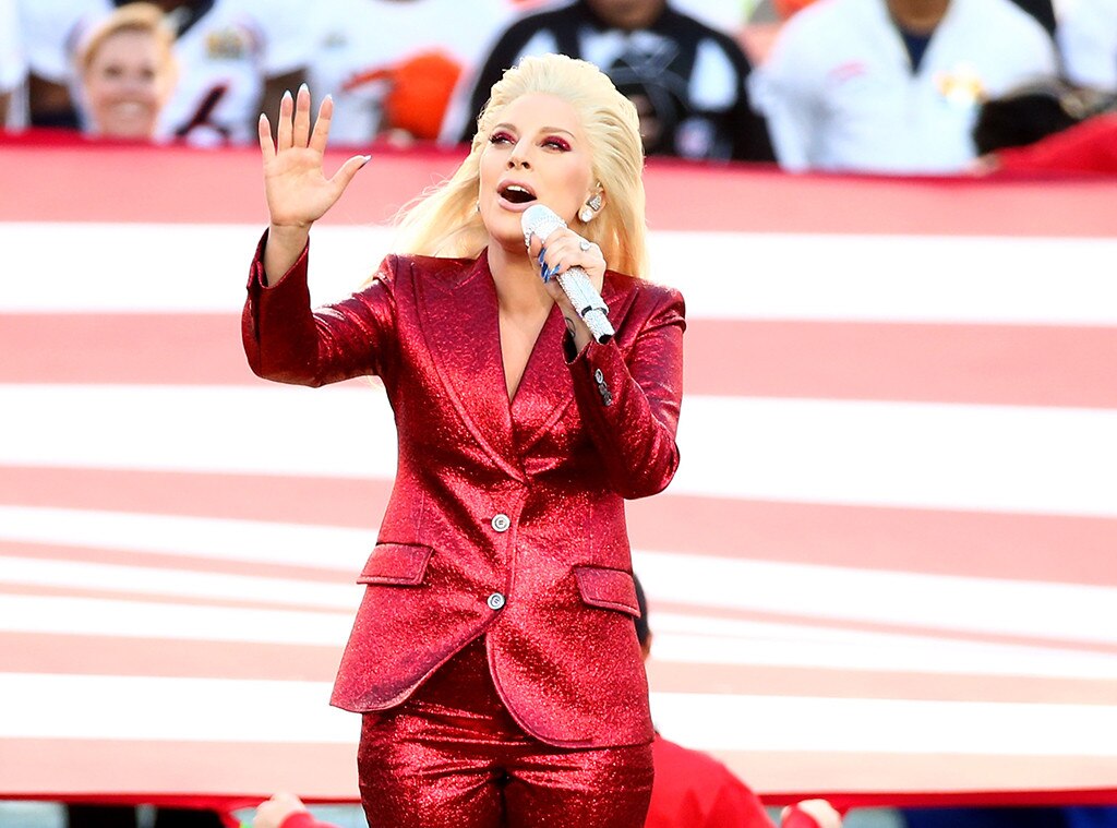 Lady Gaga, 2016 Super Bowl 50, Anthem