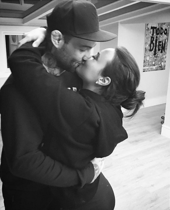 Demi Lovato, Guilherme Bomba, Instagram