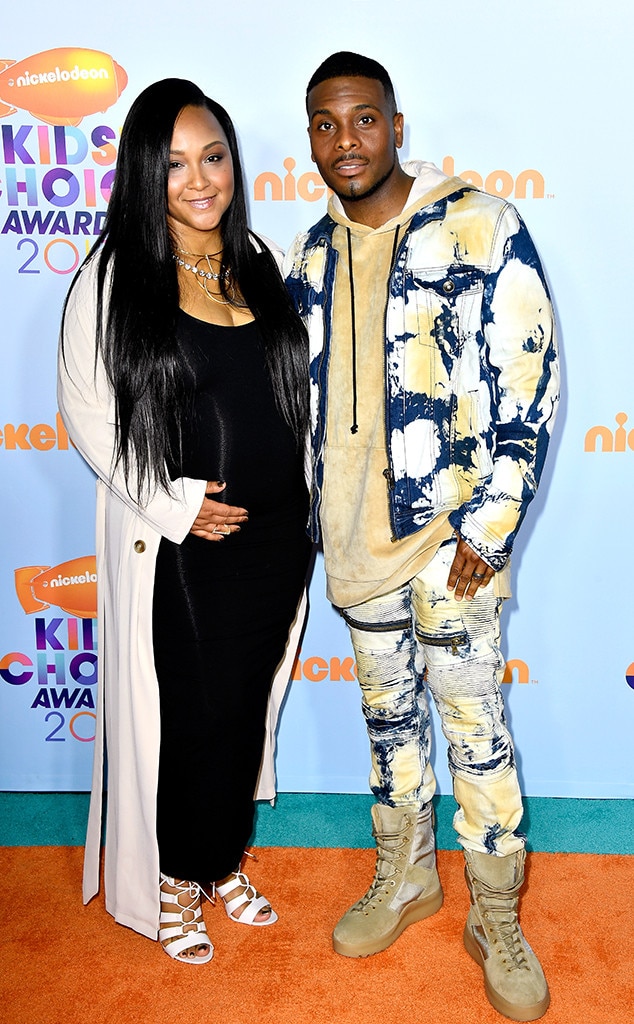 Kel Mitchel Asia Lee From Kids Choice Awards 2017 Red Carpet   Rs 634x1024 170311163119 634.Kel Mitchell Asia Lee Kids Choice Awards.kg.031117 