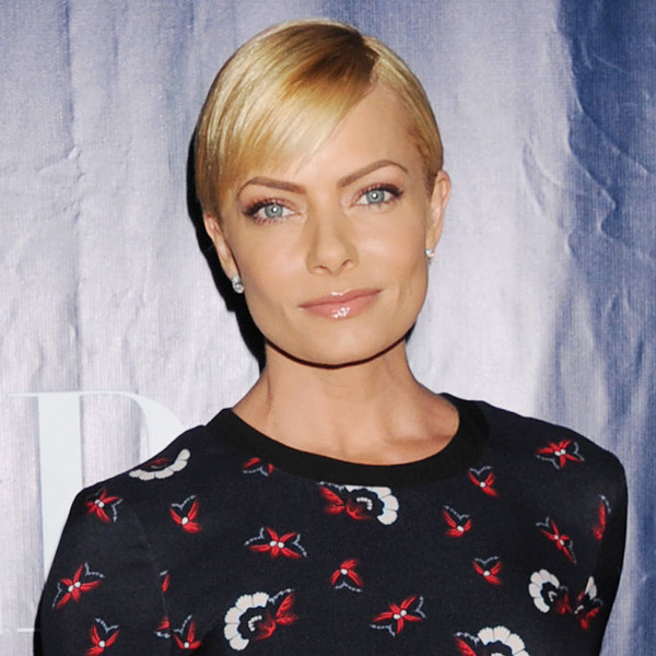 Jaime Pressly gives birth to twins