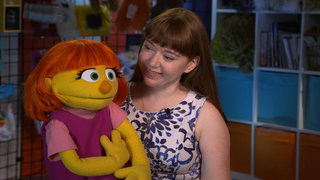 Meet Julia, Sesame Street's First Muppet With Autism | E! News