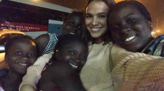 Bruna Marquezine, Instagram