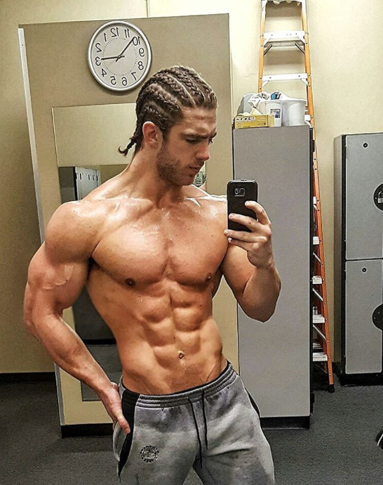 Photos from Kyle & Billy's Insane Gym Pics - E! Online