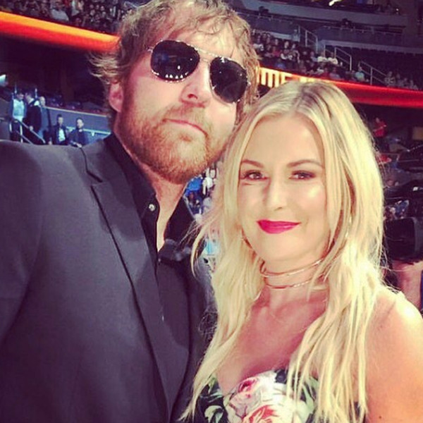 Total Divas Star Renee Young Marries Wwes Dean Ambrose E Online Ca 2284