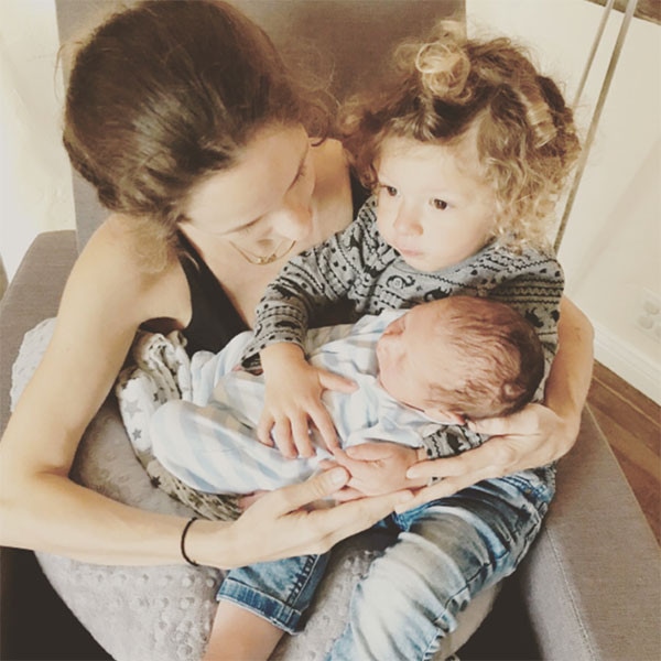 Jeff Goldblum Relationships: All You Need to Know About Charlie Ocean Goldblum’s Family Life Jeff Goldblum and Emilie Livingston Welcome Son River Joe