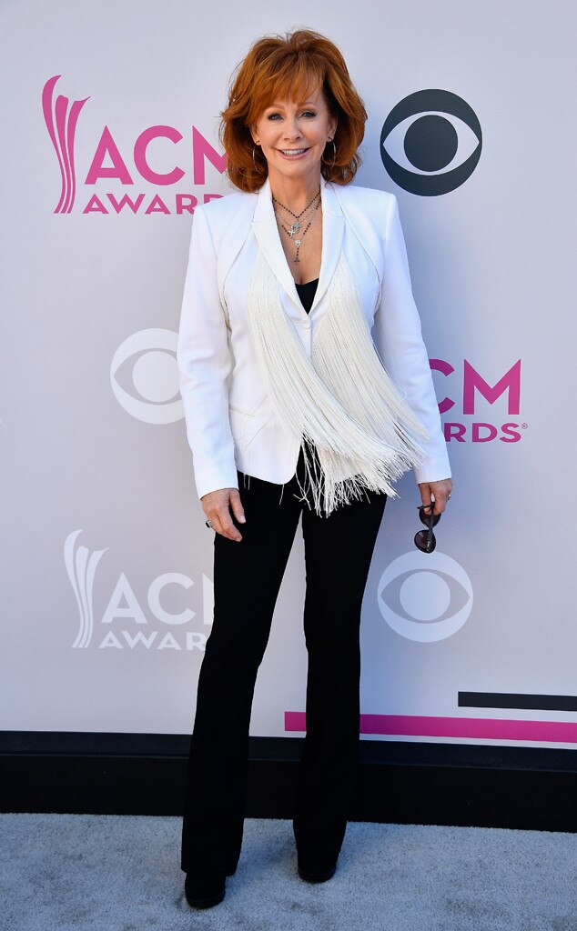 Reba McEntire, 2017 ACM Awards, Arrivals