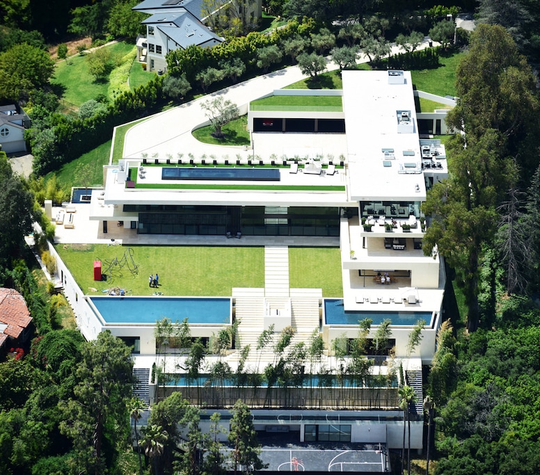 Beyonce, Jay Z, Possible Bel Air Mansion