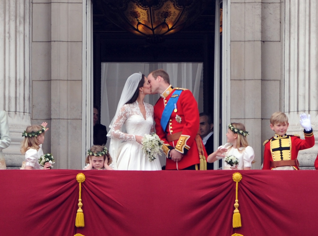 Prince William, Kate Middleton, Royal Wedding, Kiss
