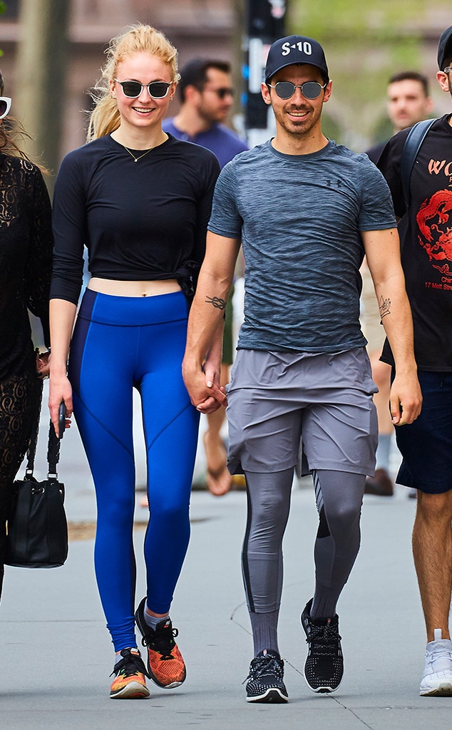 Sophie Turner & Joe Jonas from The Big Picture: Today's Hot Photos | E