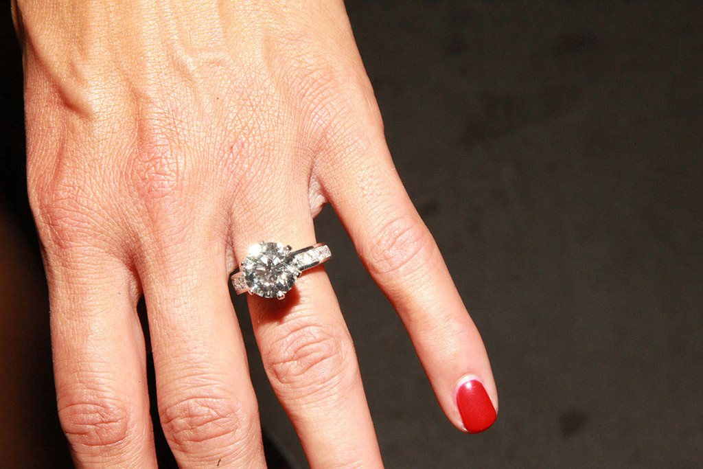 Nikki wedding ring information