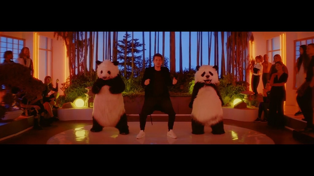 John Mayer, Pandas, Still Feel Like Your Man, Video