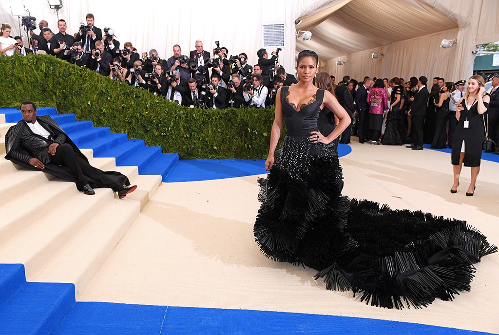 Diddy Decided To Lay Down On The 2017 Met Gala Red Carpet While