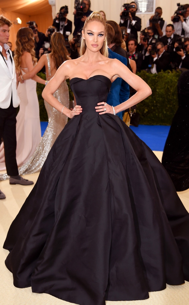 Candice Swanepoel , 2017 Met Gala Arrivals