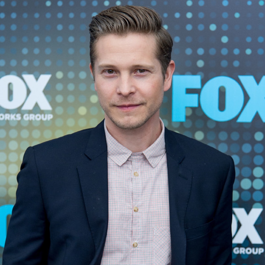 Matt Czuchry Holds the Answer to a Gilmore Girls Mystery - E! 