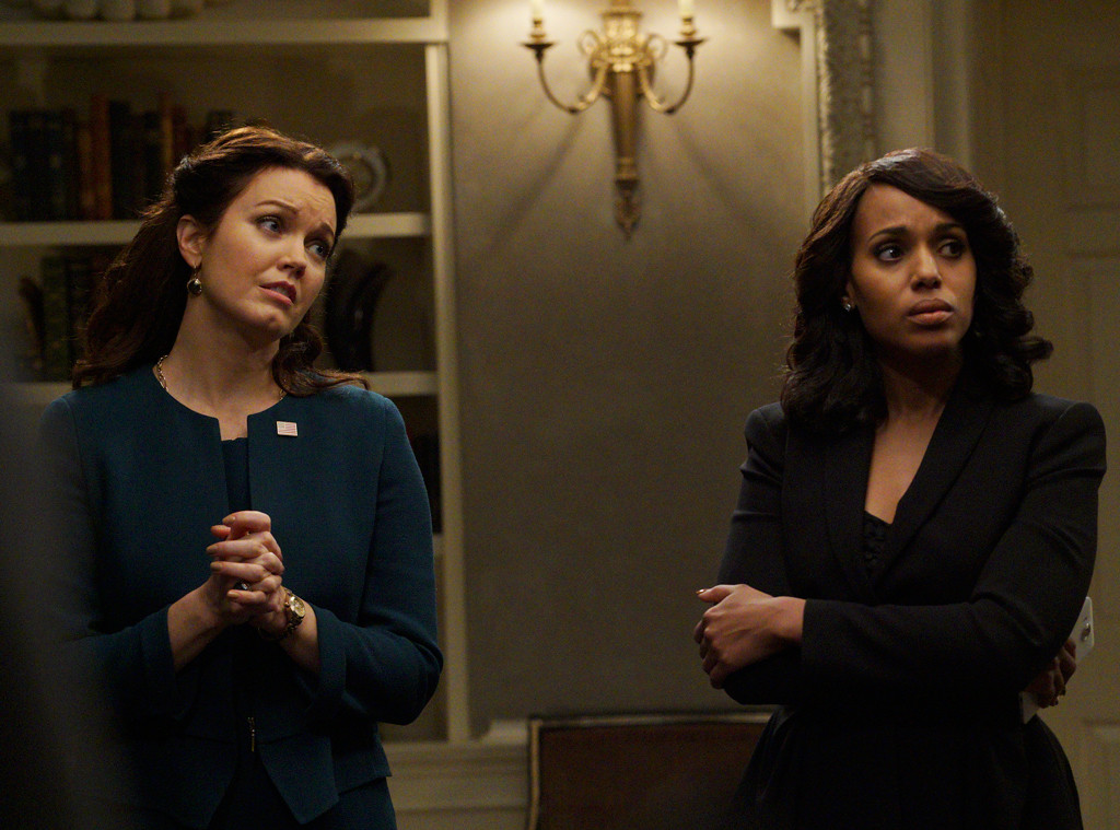 Mama Pope Is No Joke In The Scandal Finale Bellamy Young Warns E Online Uk