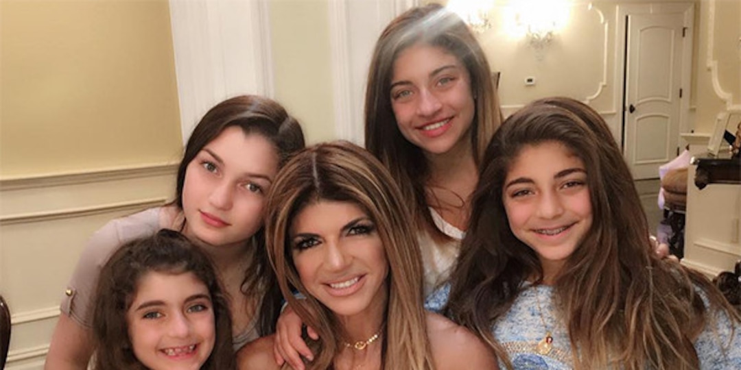 Teresa Giudice Celebrates Birthday Before Restaurant Opening E Online Teresa Giudice Celebrates Birthday Before Restaurant Opening E Online