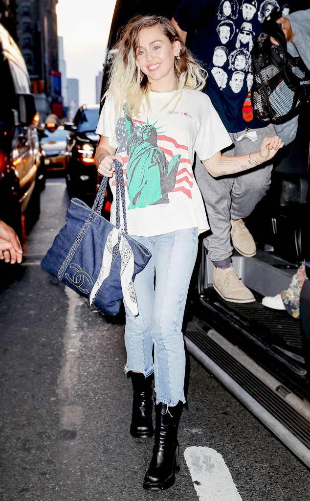 Miley Cyrus' Jeans Are Now 20% Off | E! News