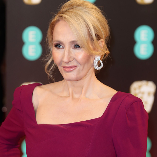 J.K. Rowling Faces Backlash Over Tweets Considered Transphobic - E! Online - AU