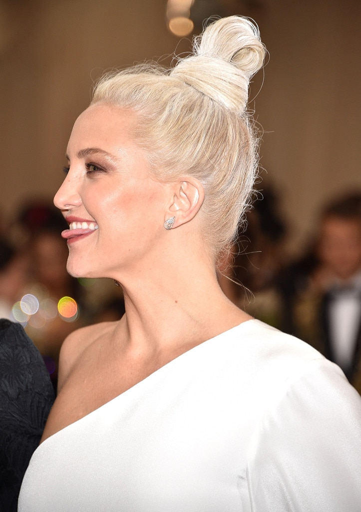 Kate Hudson from Best Candid Photos From the Met Gala | E! News