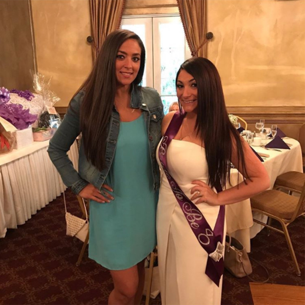 Jersey Shore S Deena Cortese Reunites With Sammi Sweetheart At Her