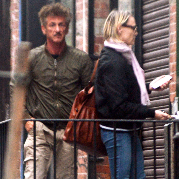 Sean Penn, Robin Wright 'Get Along Great,' Are 'Both Single': Source