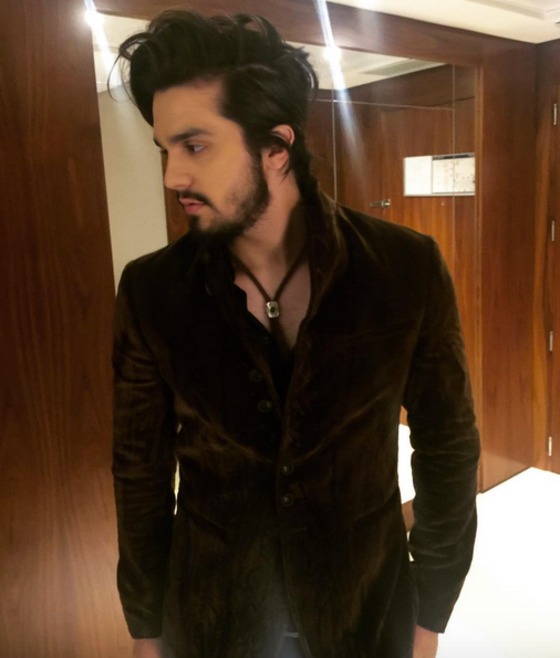 Luan Santana, Instagram