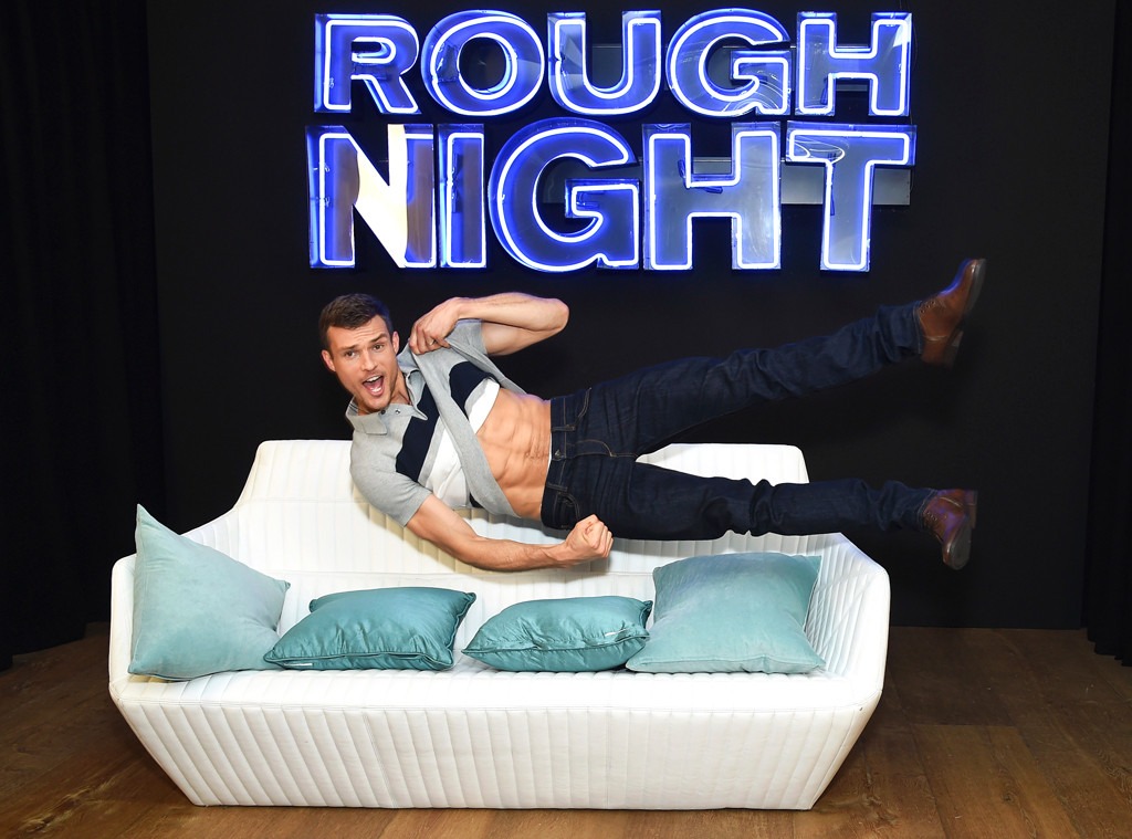 Ryan Cooper Films Et Programmes Tv 5 Things to Know About Ryan Cooper, the Super Hunky Dead Stripper in