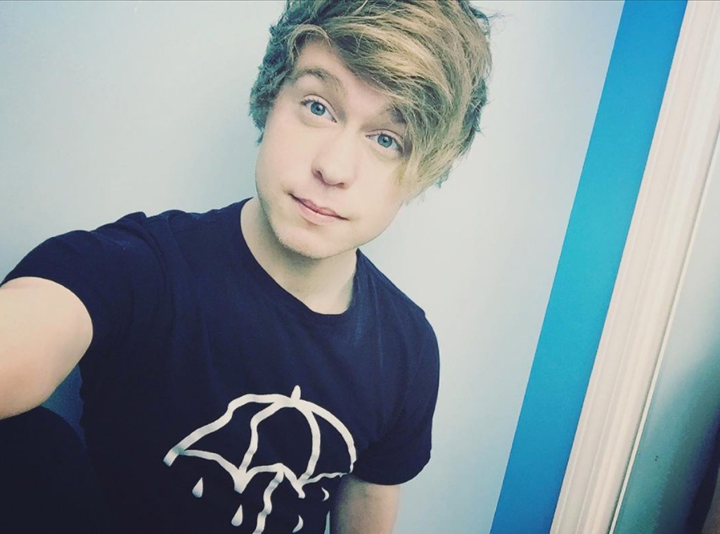 Austin Jones, Instagram