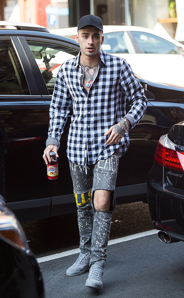 Zayn Malik from The Big Picture: Today's Hot Photos | E! News