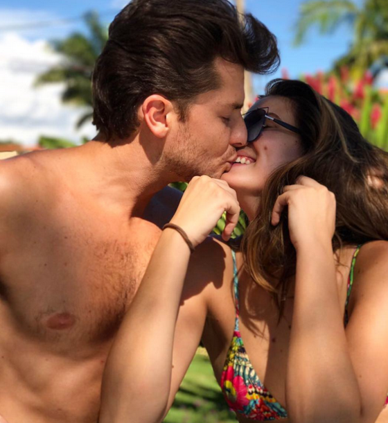 Camila Queiroz, Klebber Toledo