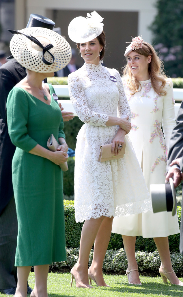 Princess Beatrice's Wedding Gown Exhibit, Fashion Flashbacks, & More – What  Kate Wore