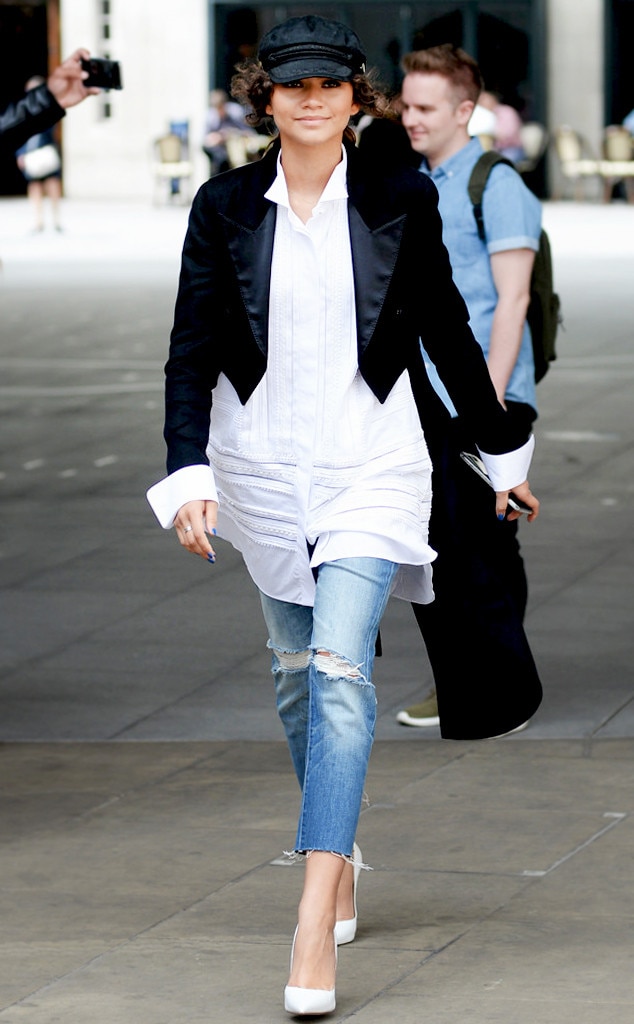 loft frayed white jeans and nude strap heels The Glamorous Gal - The  Glamorous Gal | Everything Fashion