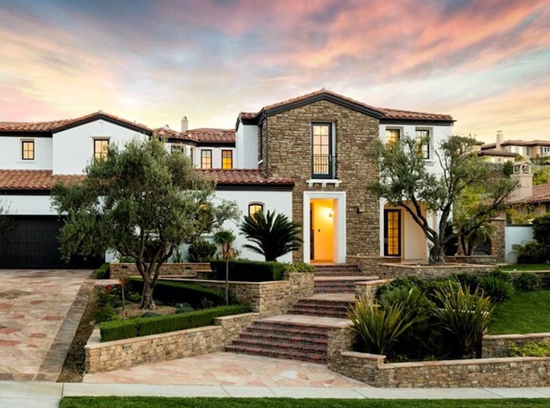 Kylie Jenner, Calabasas Home