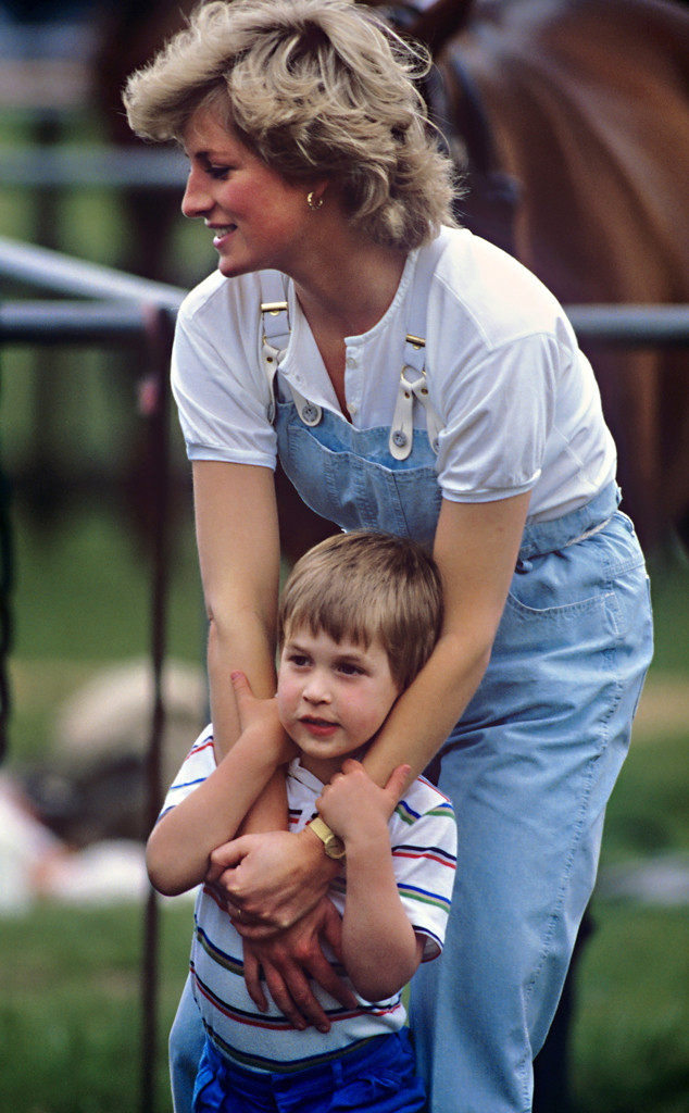 ESC: Princess Diana, Overalls