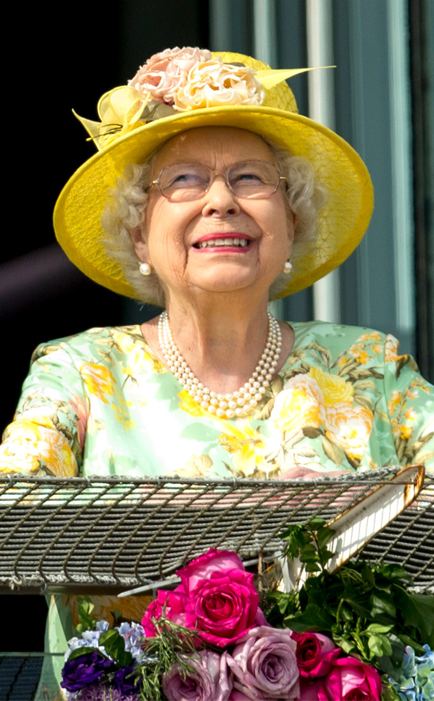 Queen Elizabeth from The Big Picture: Today's Hot Photos | E! News