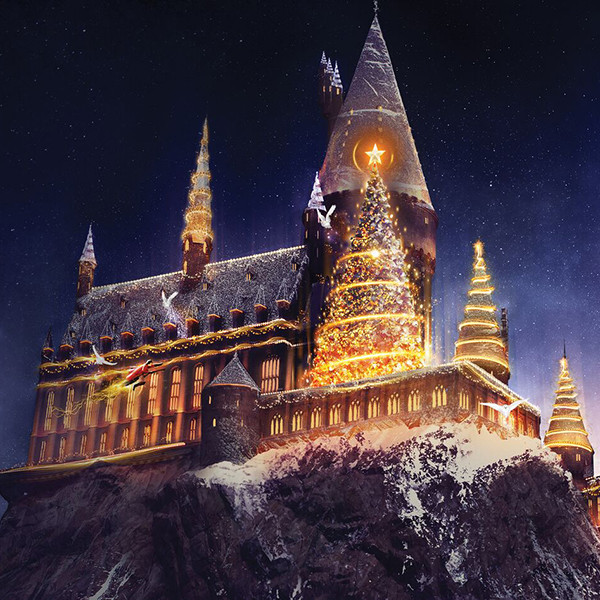 Christmas Is Coming to Harry Potter's Wizarding World